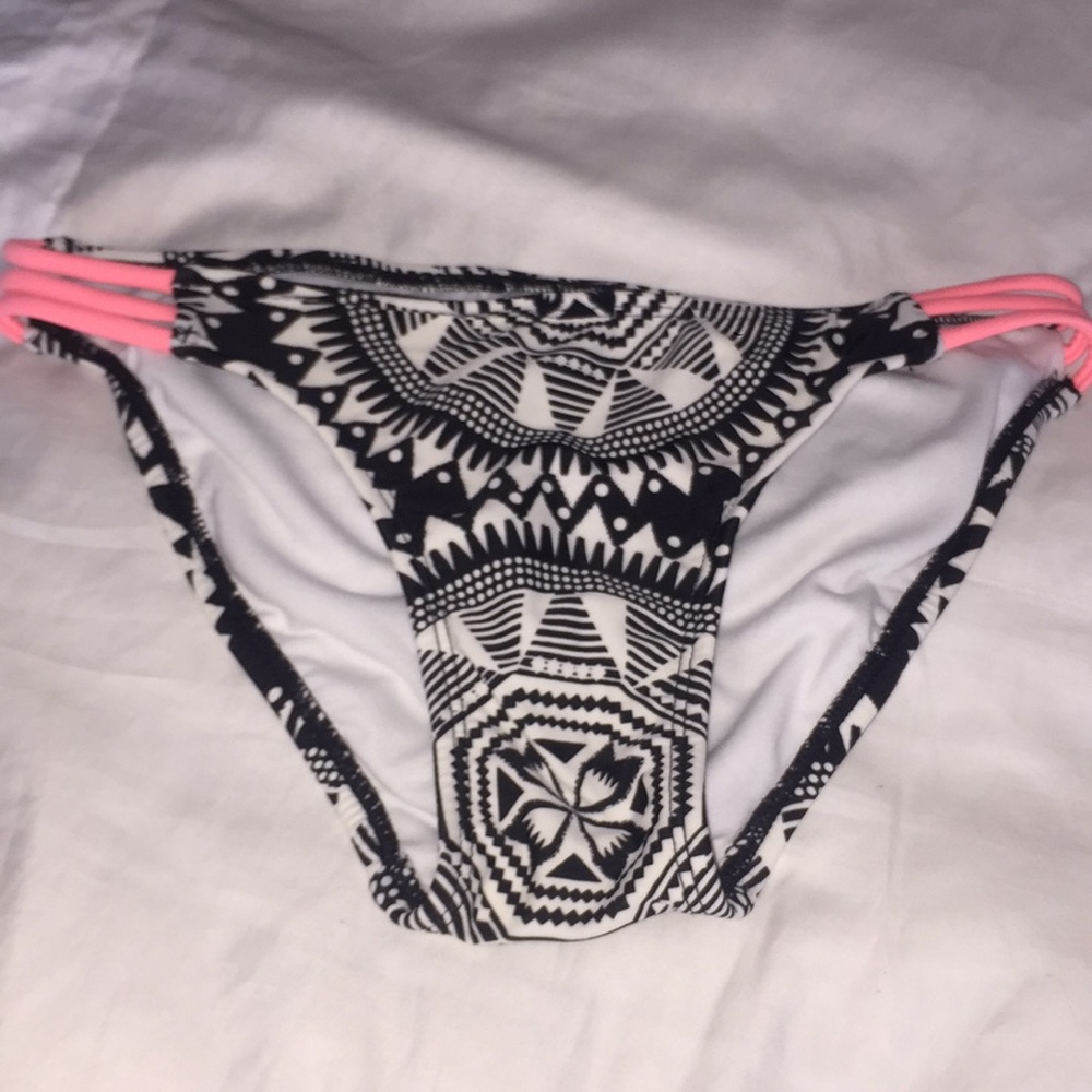 Bathing suit bottom